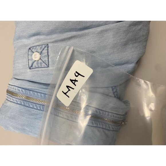 Sam Edelmam Chambray Button Down Shirt Womens size Medium Tencel Classic Boho - Picture 4 of 11